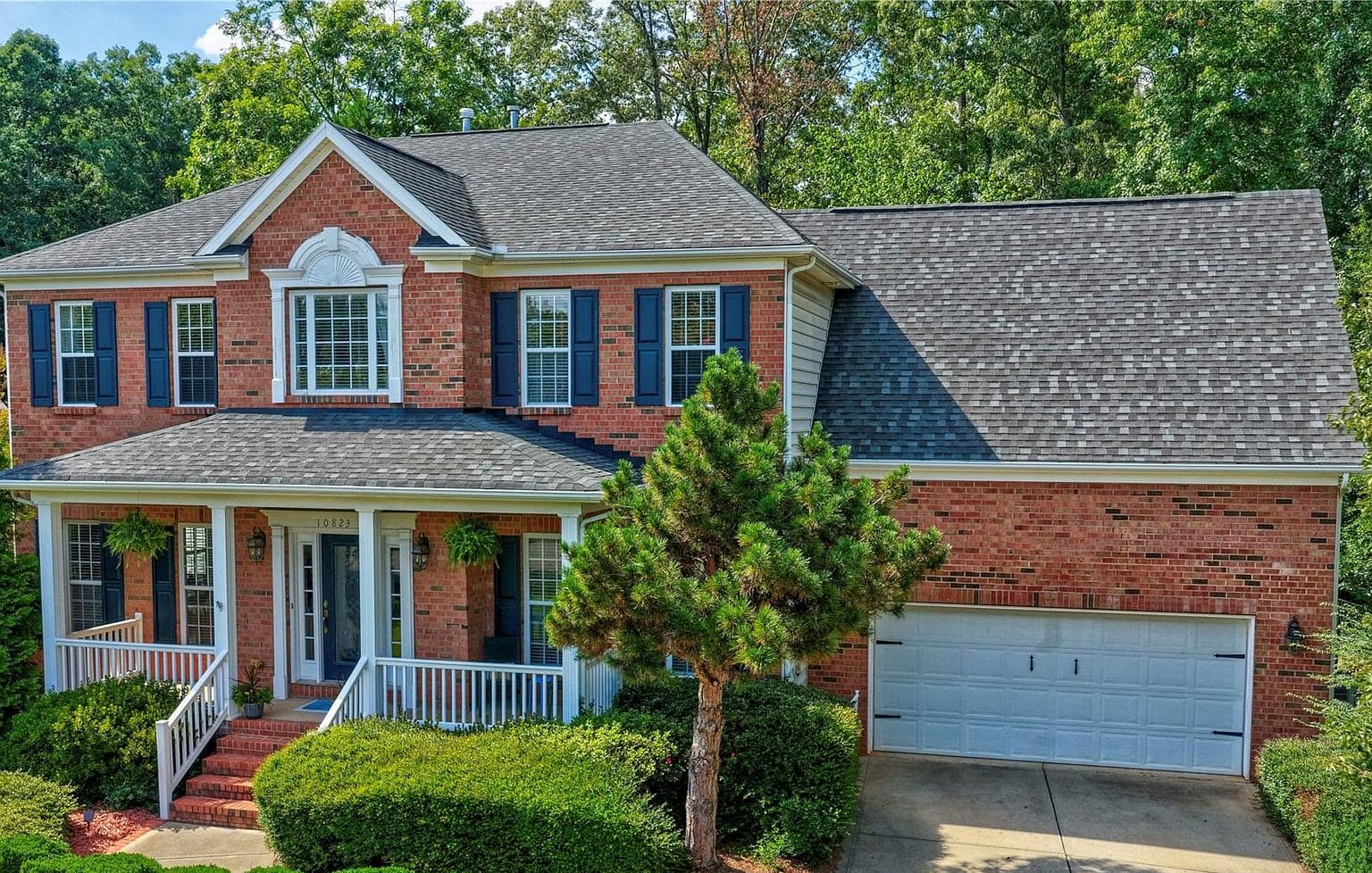 10823 Persimmon Creek Drive photo 1